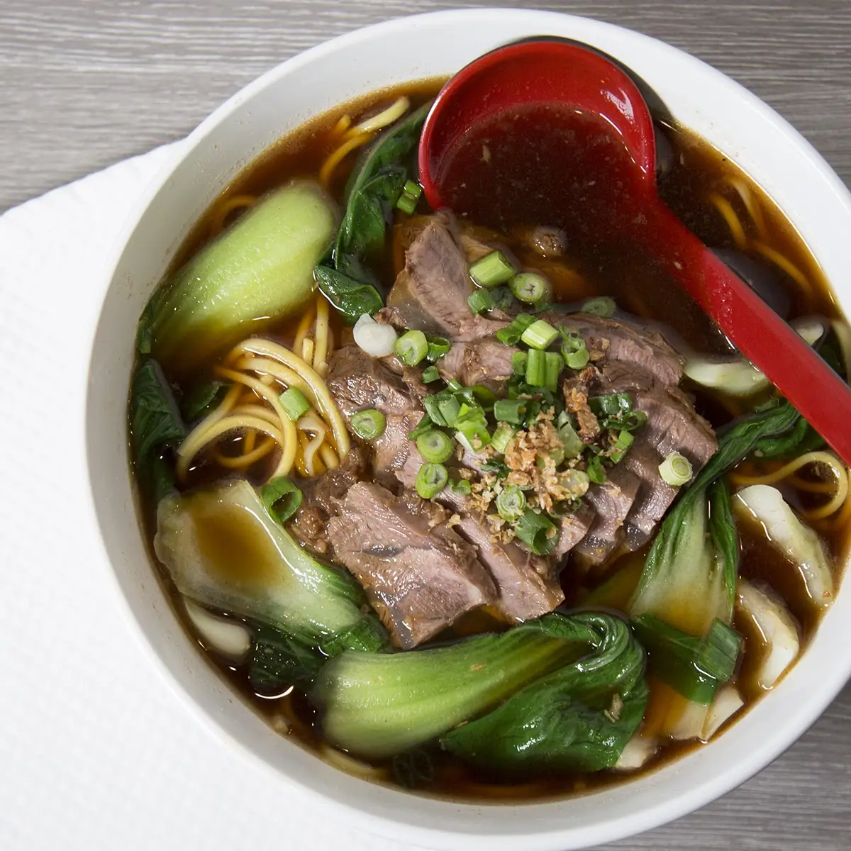 spice beef noodle soup牛肉面